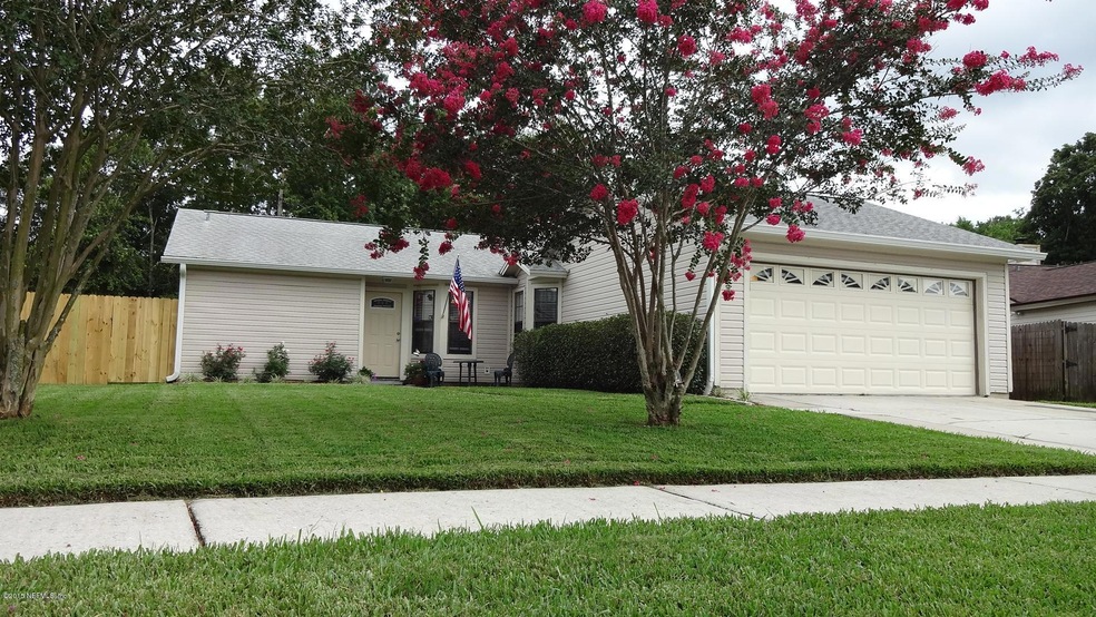 941 Duskin Dr, Jacksonville, FL 32216 - photo 1