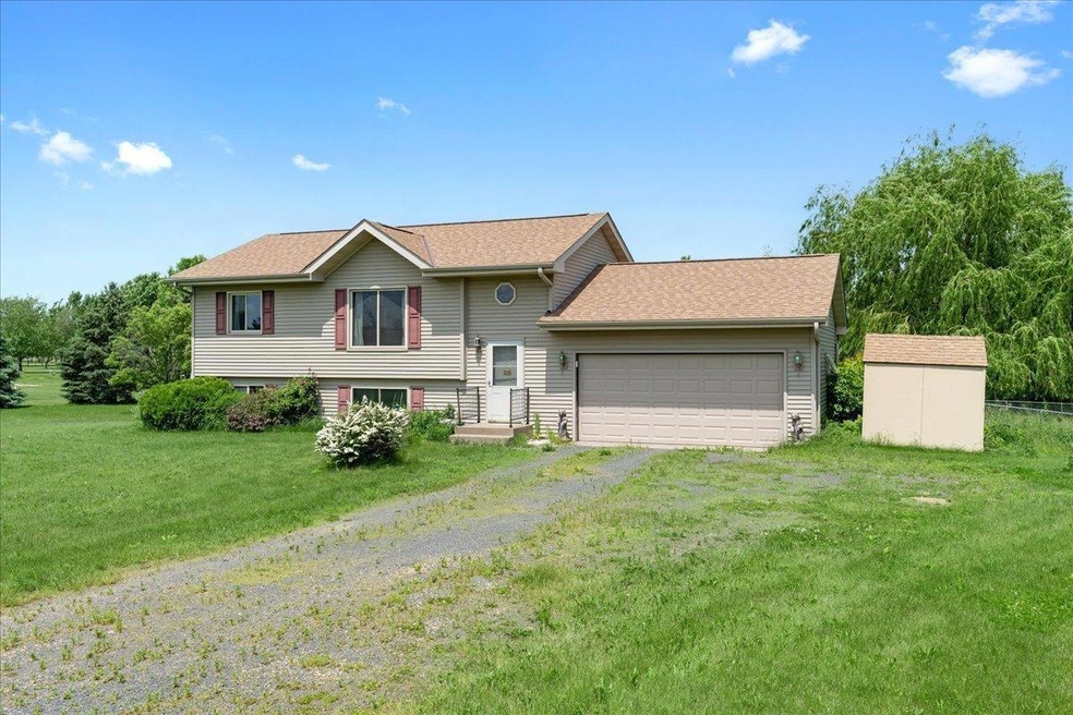 01-Front of Home.jpg