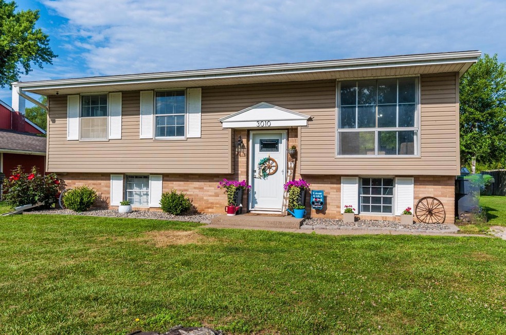 3010 29th Ct S
