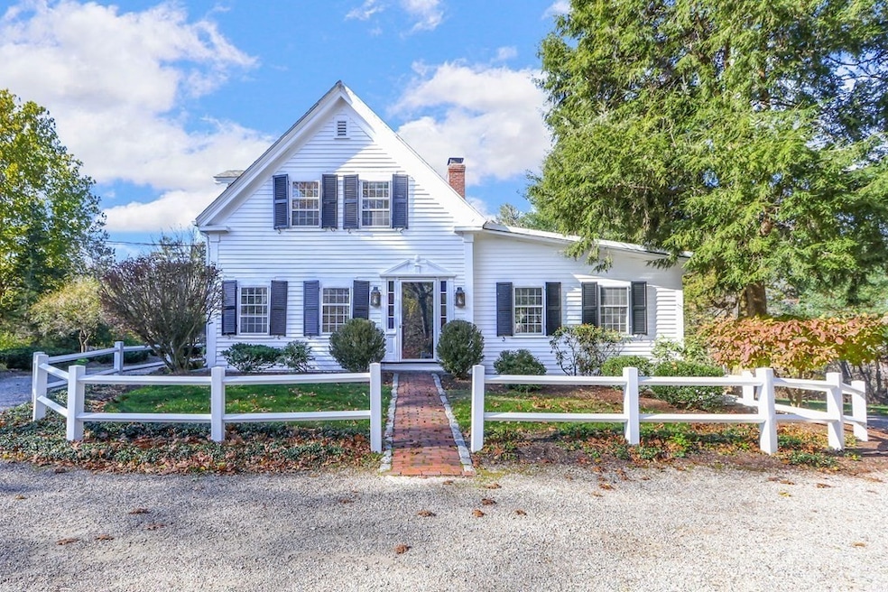 5 Linden Ln, Sherborn, MA 01770 - photo 1