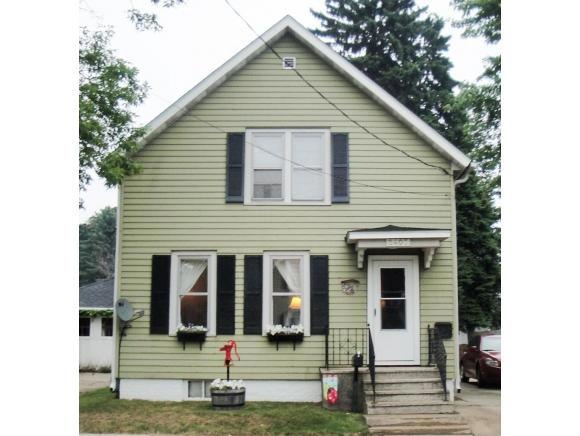 2407 Adams St, Two Rivers, WI 54241 - photo 1