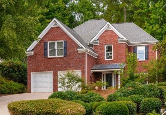 3 side brick house close to 400, Downtown Roswell,