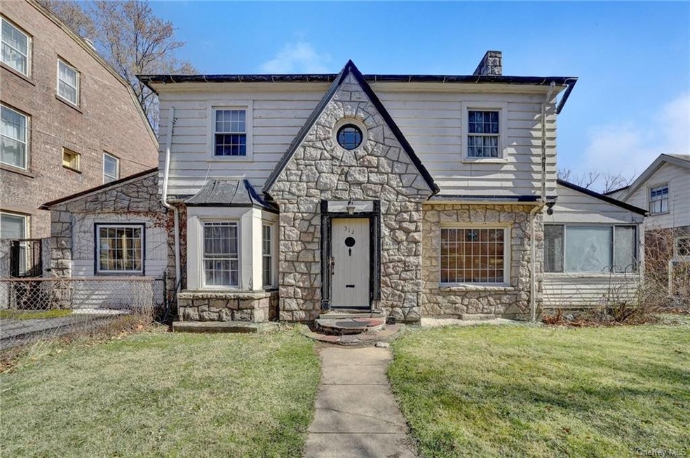 312 Grand St, Newburgh, NY 12550 - photo 1