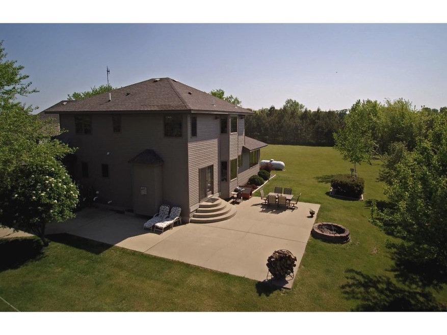 Peaceful country setting on 5 wonderful acres surr