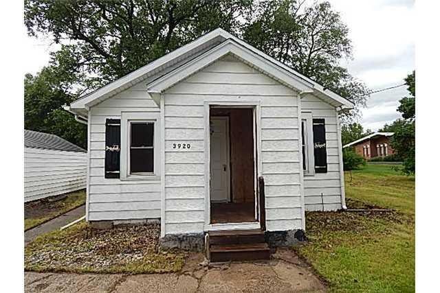 3920 E 28th St, Des Moines, IA 50317 - photo 1