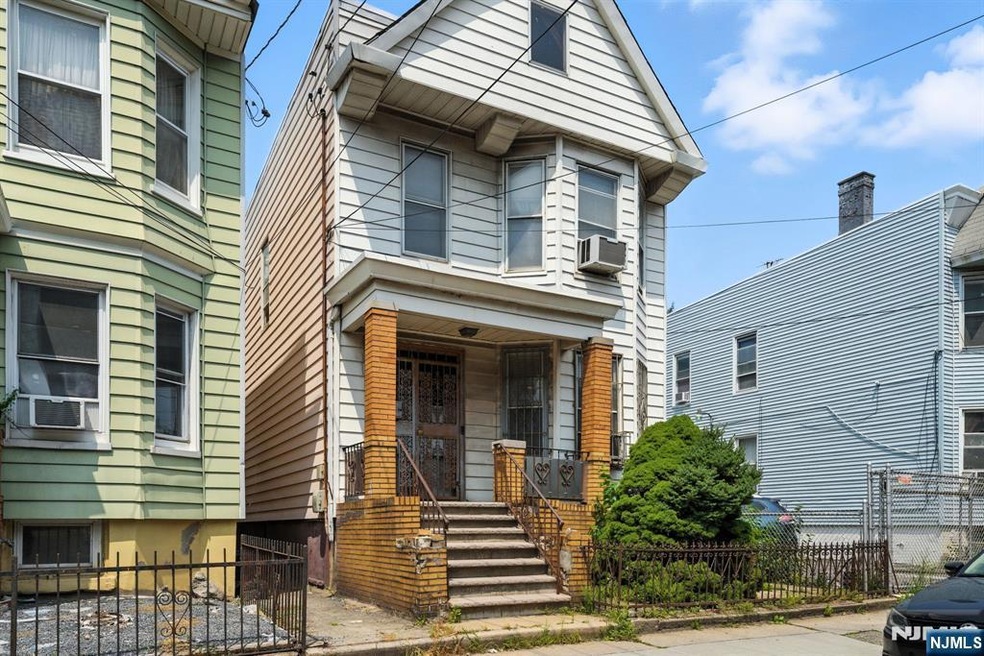 181 Tonnele Ave, Jersey City, NJ 07306 - photo 1