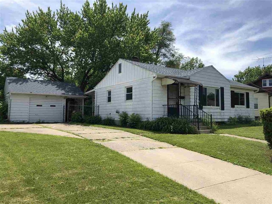 2457 Gibson St, Flint, MI 48503 - photo 1