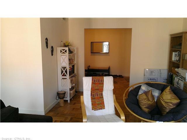 20 Outlook Ave unit 201, West Hartford, CT 06119 - photo 1