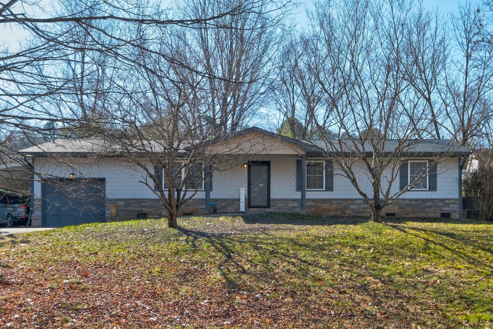 1-web-or-mls-5728MatlockDr-1