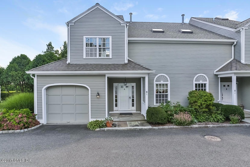 001-Front_View-4720457-small