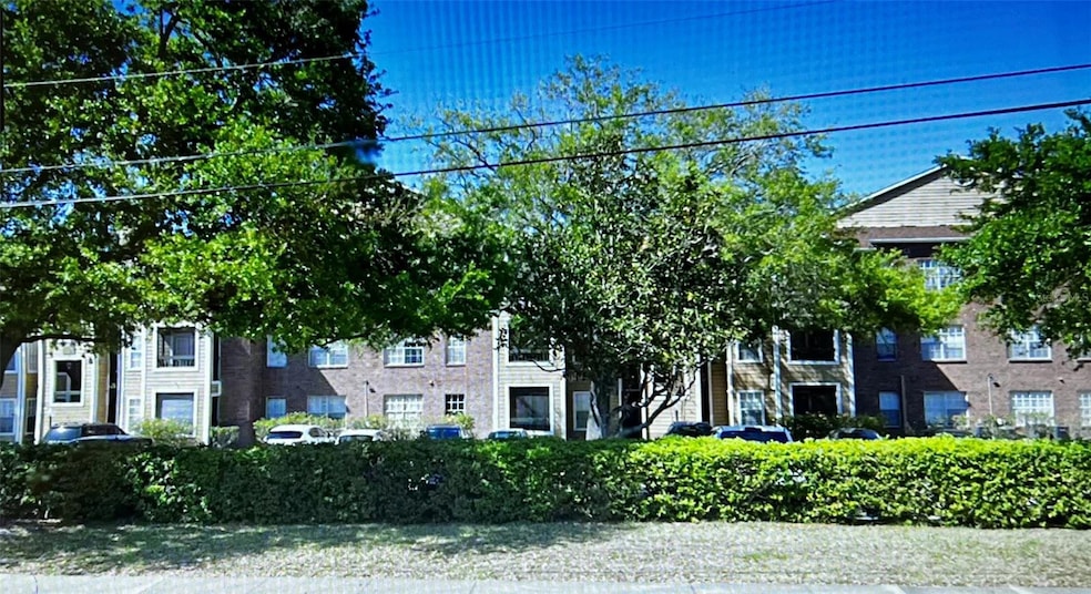 5501 Rosebriar Way unit B201, Orlando, FL 32822 - photo 1