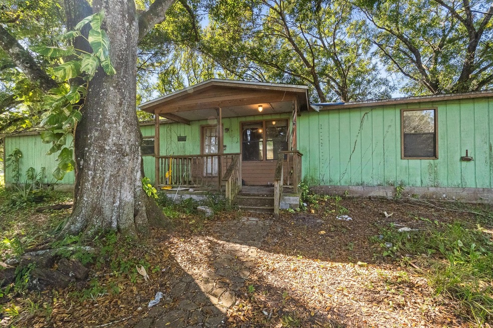 4550 Pioneer 23rd St, Clewiston, FL 33440 - photo 1