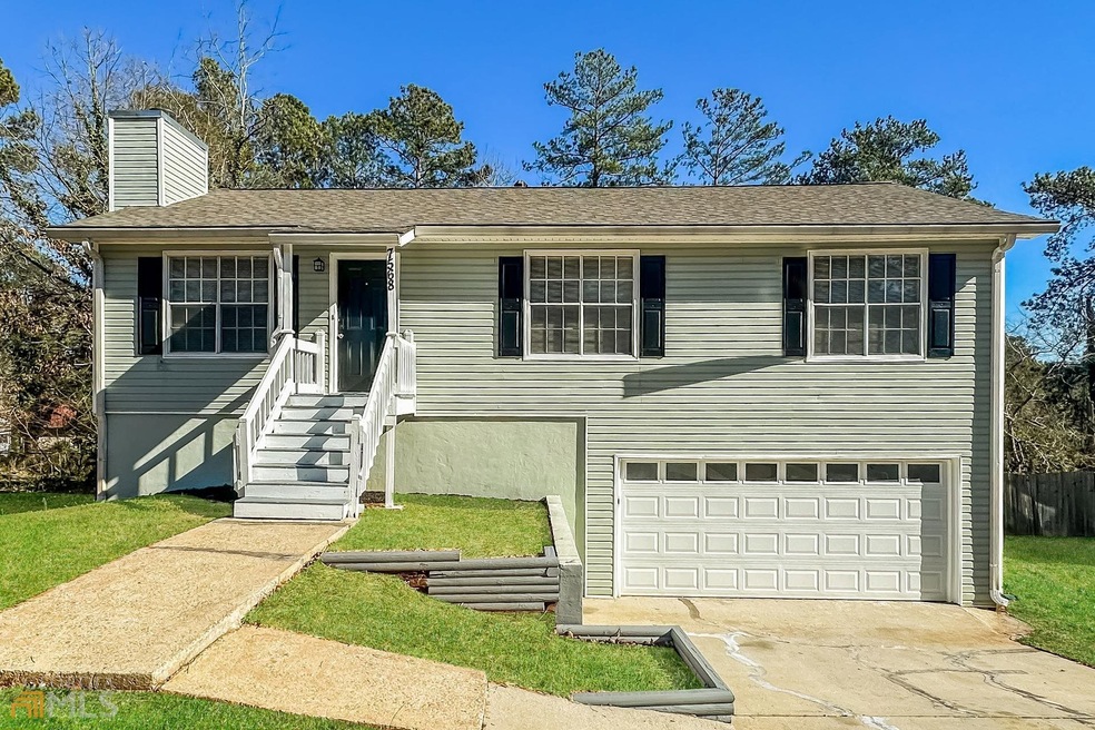 7568 Old Ln S, Jonesboro, GA 30236 - photo 1