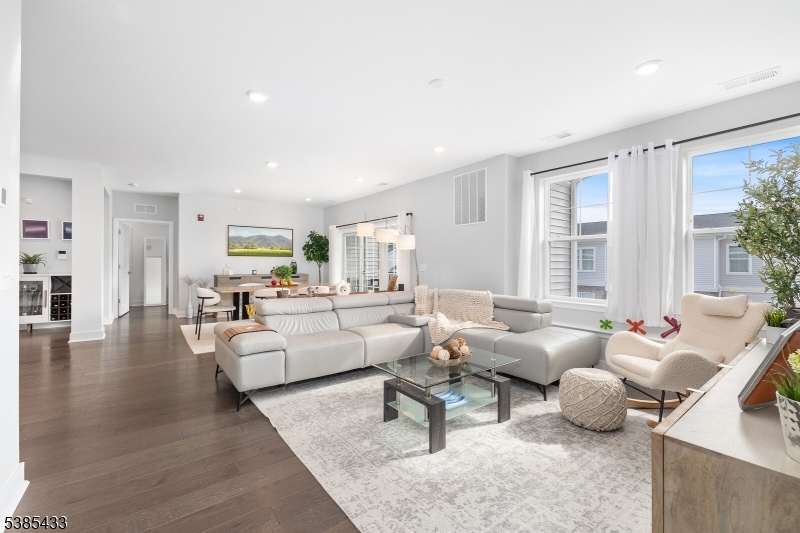 10 Veterans Way unit 241, Morris Plains, NJ 07950 - photo 1