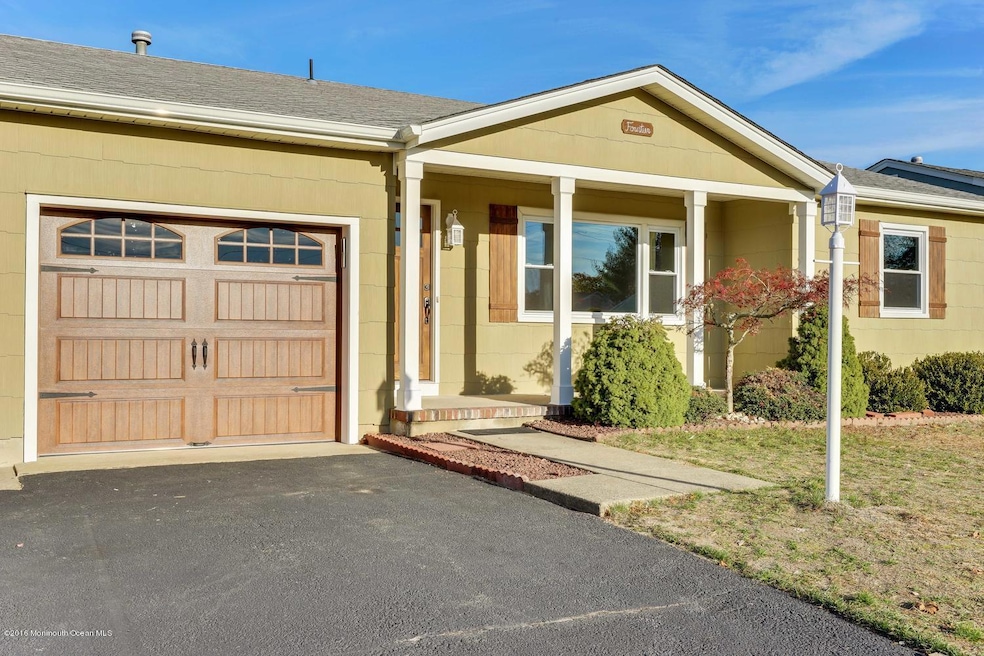 14 Whitmore Dr, Toms River, NJ 08757 - photo 1