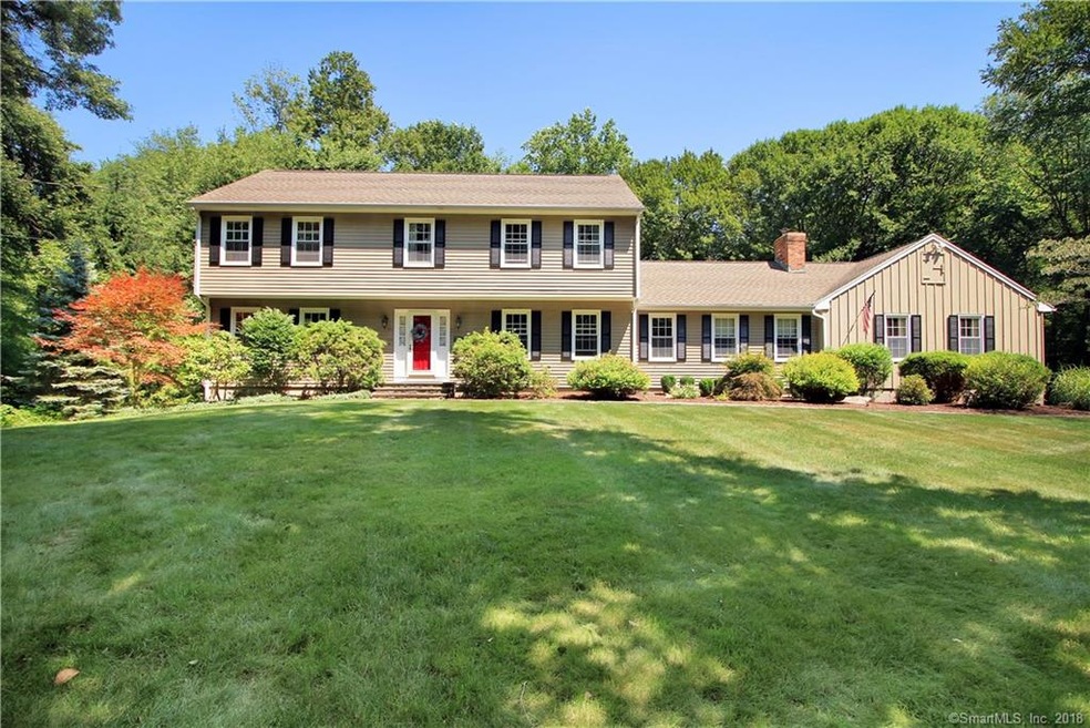 Welcome to 10 Trailwood Lane in 