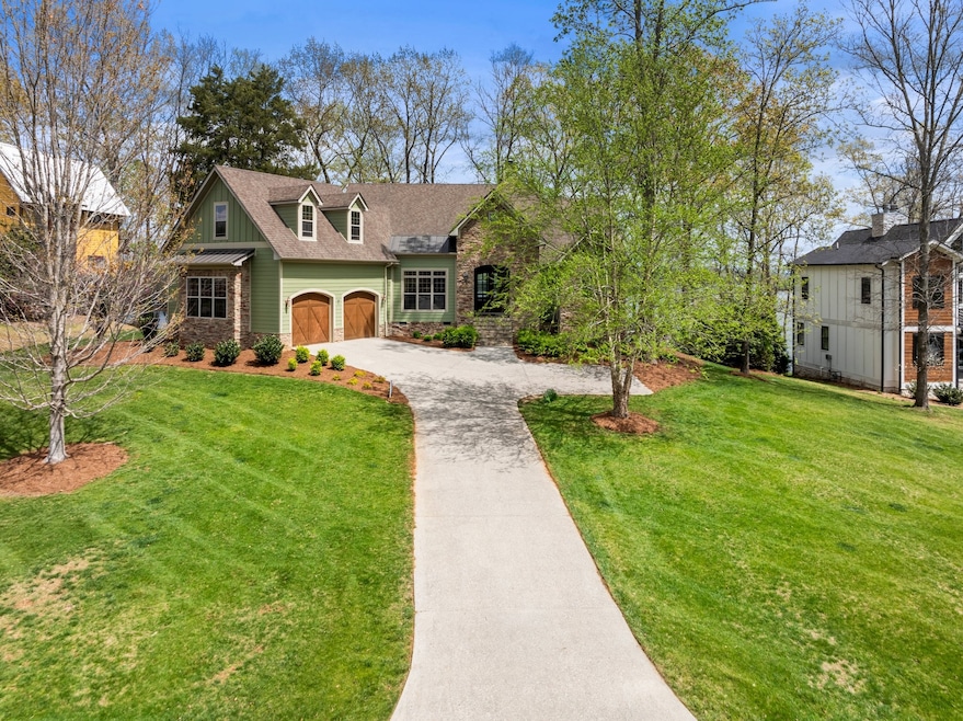 Sold $1,175,000 • Co-Listing Agent