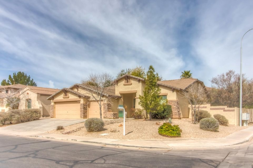 Oversize Corner lot