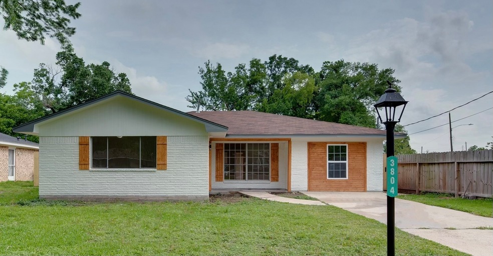 3804 Corto St, Houston, TX 77016 - photo 1