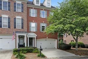 4211 Village Green Dr, Roswell, GA 30075 - photo 1