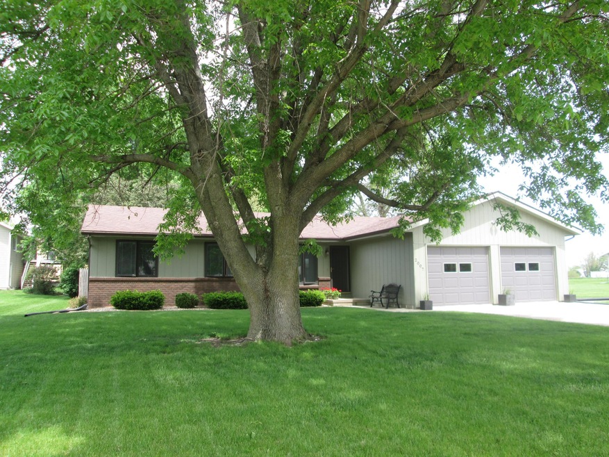 2007 Garst Ave Front
