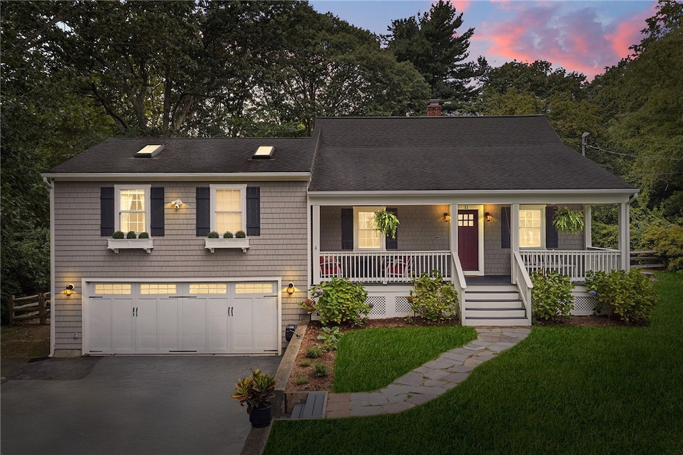 11 Houghton St, Barrington, RI 02806 - photo 1