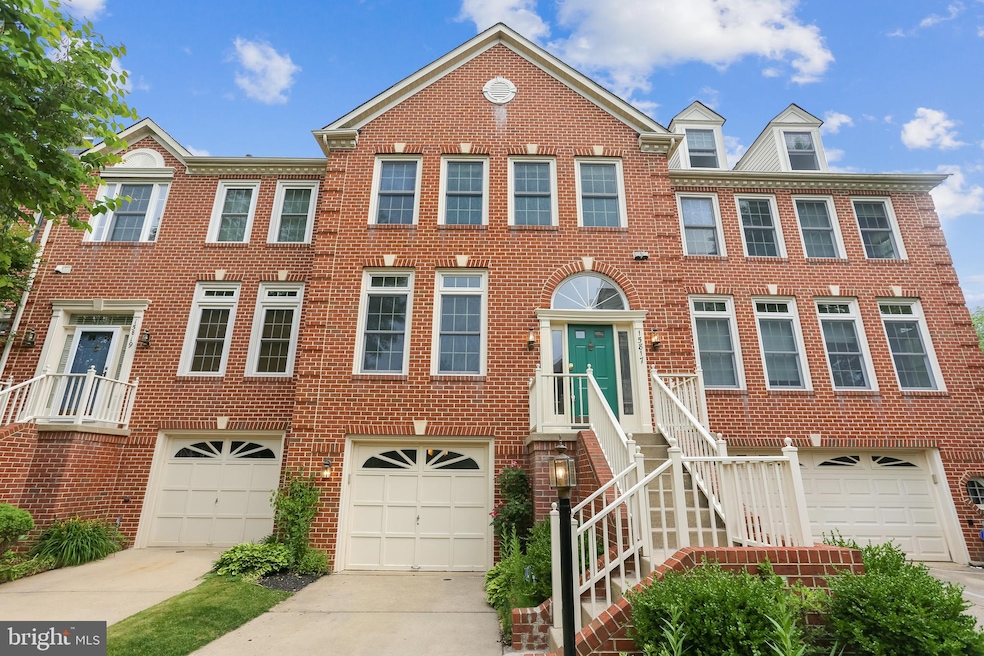 15817 Glacier Ct, North Potomac, MD 20878 - photo 1