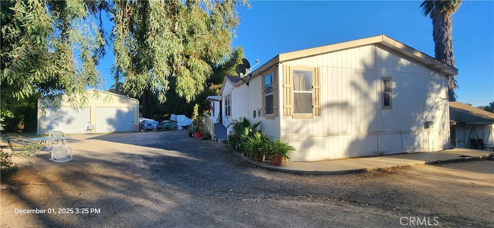 33508 Orange St, Wildomar, CA 92595 - photo 1