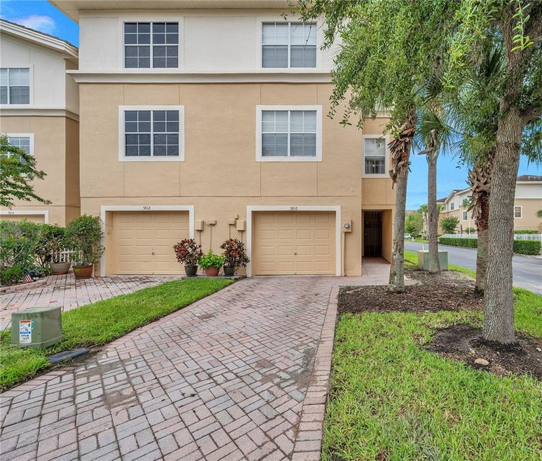 5610 Red Snapper Ct, New Port Richey, FL 34652 - photo 1