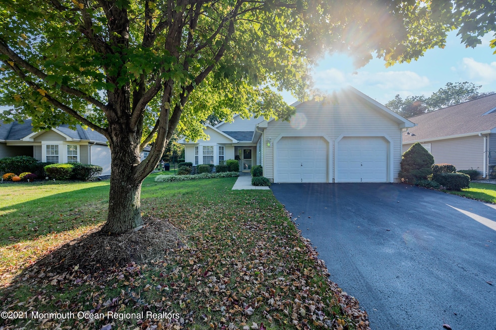 Sold $305,000 • Co-Listing Agent