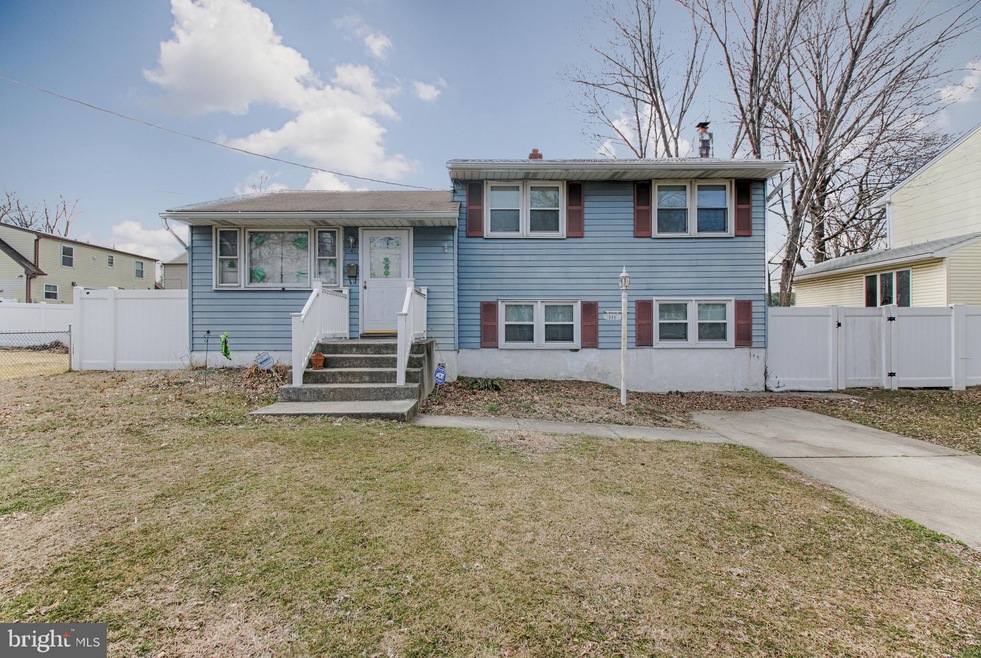 111 Weston Ave, Gloucester City, NJ 08030 - photo 1