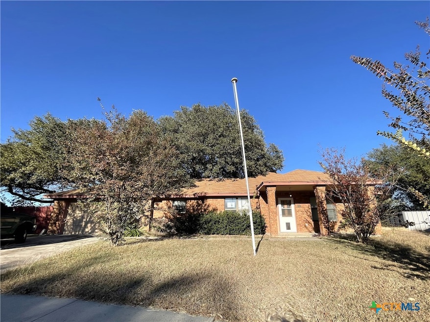 401 Highridge Cove, Killeen, TX 76543 - photo 1