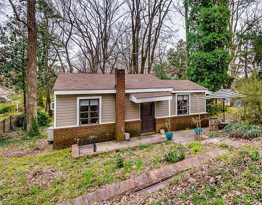 1015 Robbins St, Asheboro, NC 27203 - photo 1