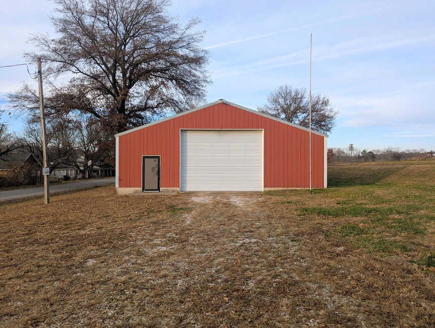 000 S 28th Rd, Dunnegan, MO 65640 - photo 1