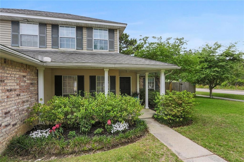 1001 Sterling Oaks Blvd, Slidell, LA 70461 - photo 1