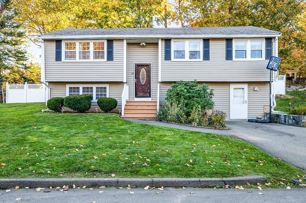 39 Mark Terrace, Randolph, MA 02368 - photo 1