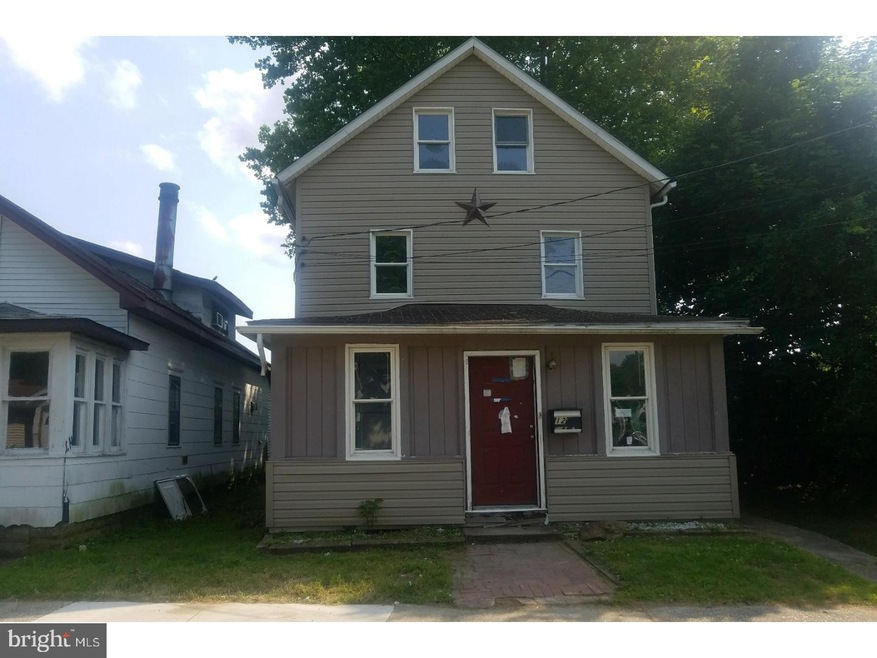 12 Pearl St, Penns Grove, NJ 08069 - photo 1