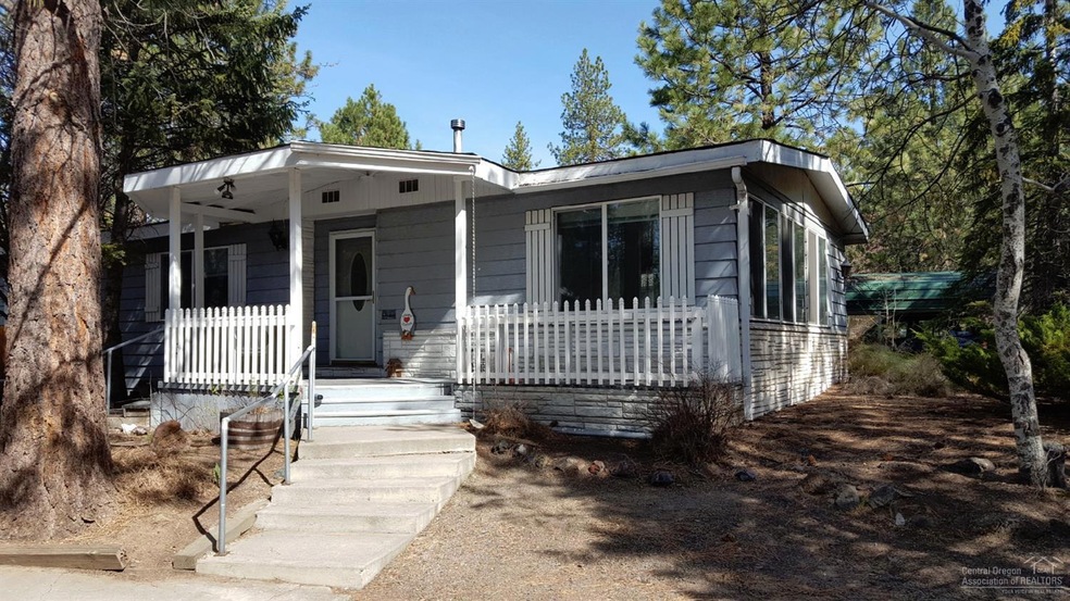 60915 Granite Dr, Bend, OR 97702 - photo 1