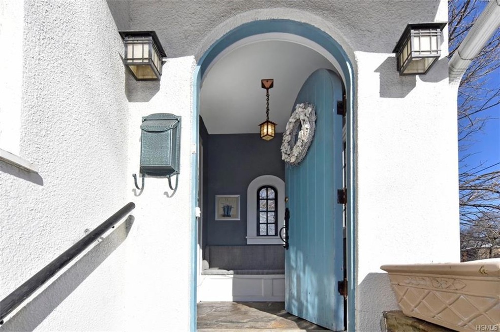 297 Bronxville Rd, Bronxville, NY 10708 - photo 1