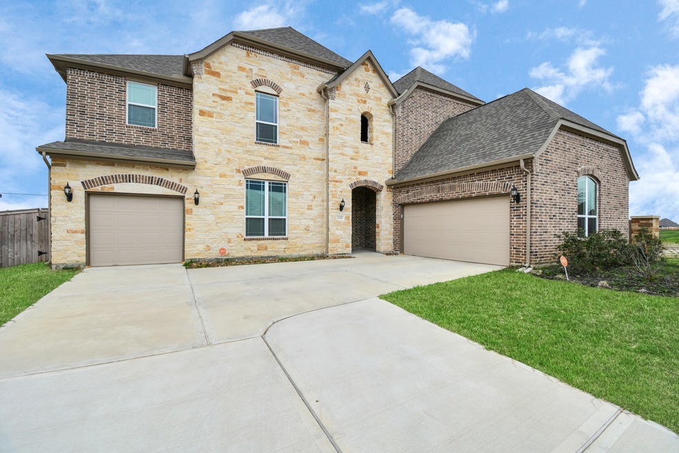 21302 Rose Loch Ln, Tomball, TX 77377 - photo 1