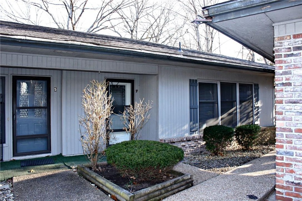 7 Randall Ln, Bella Vista, AR 72715 - photo 1