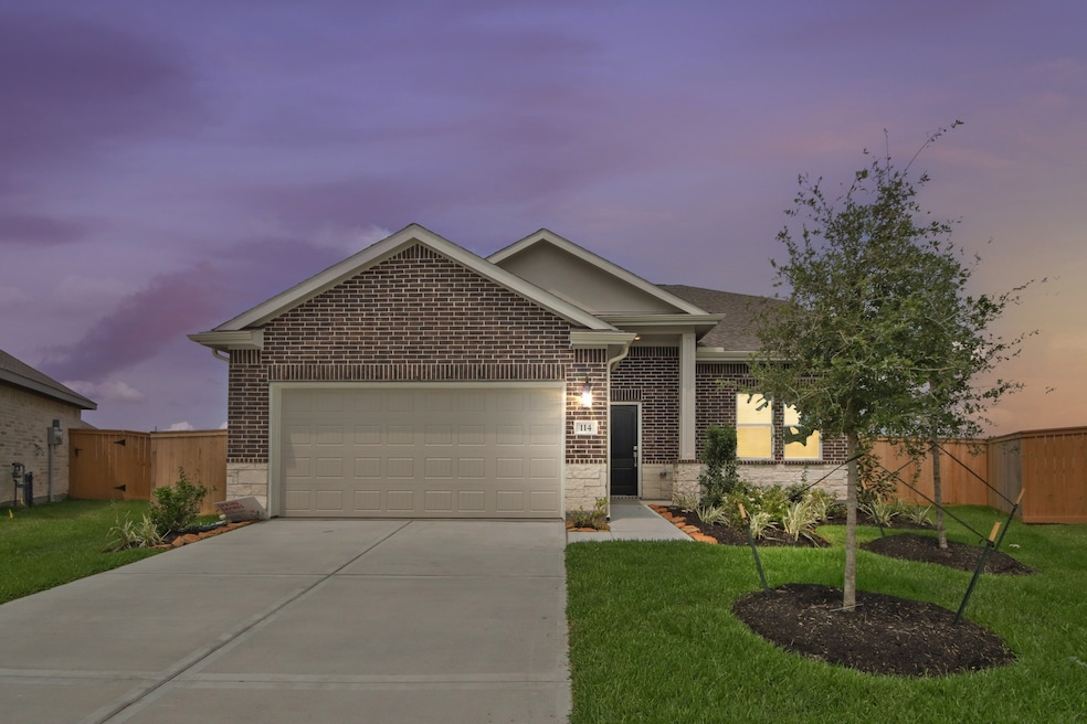 114 Palmer Bayou Ct, Dayton, TX 77535 - photo 1