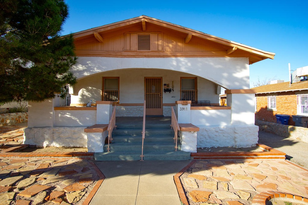 3911 Jefferson Ave, El Paso, TX 79930 - photo 1