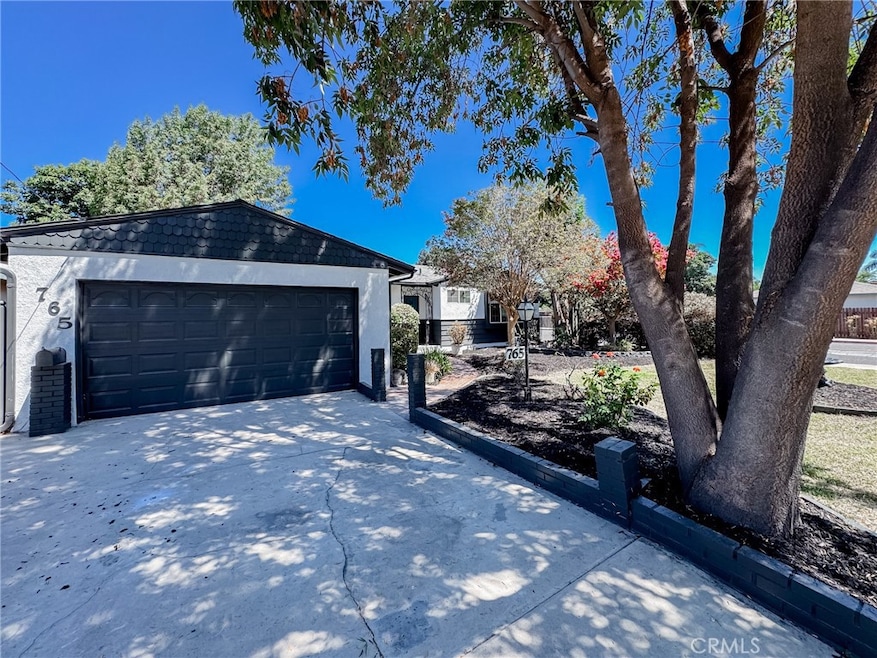 Sold $695,000 • Co-Listing Agent