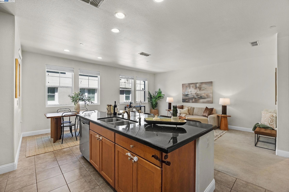 3971 Portola Common unit 1, Livermore, CA 94551 - photo 1