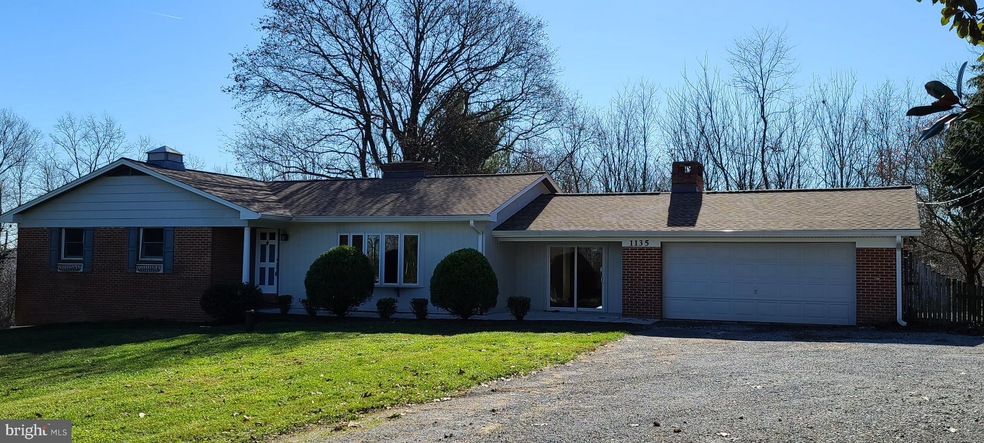 1135 Buckhorn Rd, Sykesville, MD 21784 - photo 1