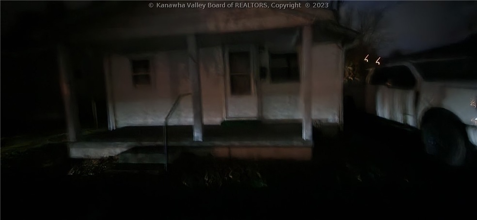 463 23rd St, Dunbar, WV 25064 - photo 1