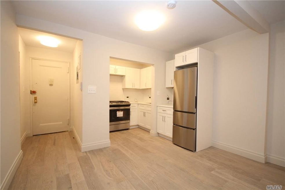 83-60 Vietor Ave unit 1E, Elmhurst, NY 11373 - photo 1