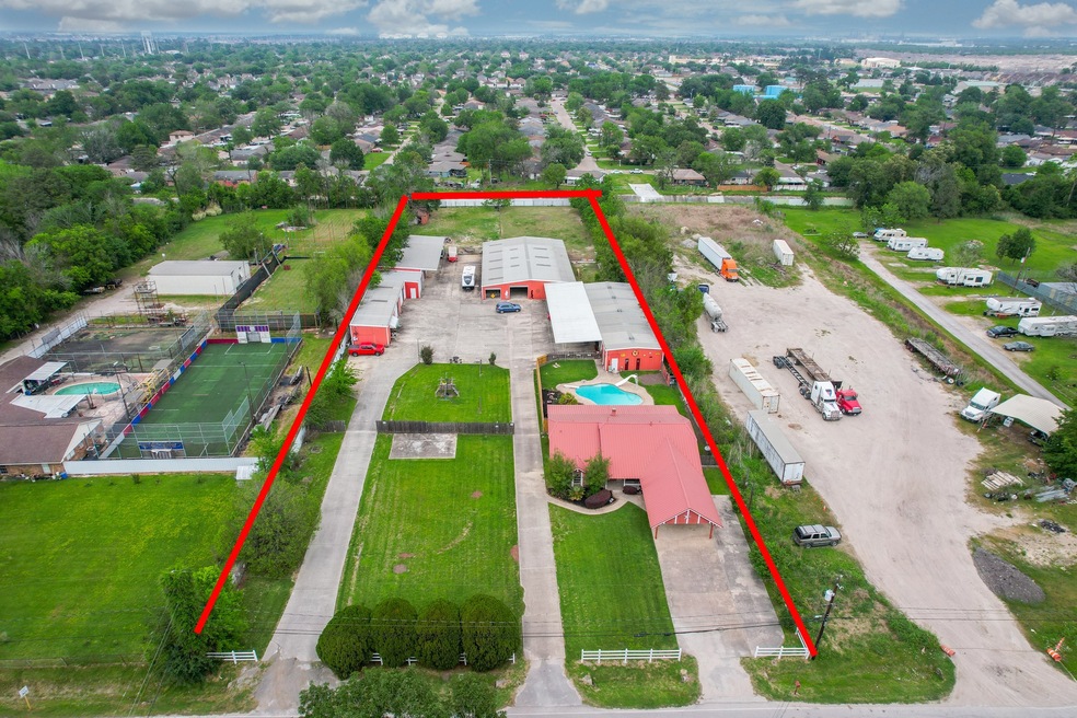 Welcome to15205 North Brentwood. This property is a mixed use residential/commercial with income producing capabilities from the two apartments, storage units or shop areas and even barn rental/horse stable is possible here or bring your own horses, goats or​​‌​​​​‌​​‌‌​​​‌​​‌‌​‌‌‌​​‌‌​‌‌‌​‌​​​‌‌​ chickens!
