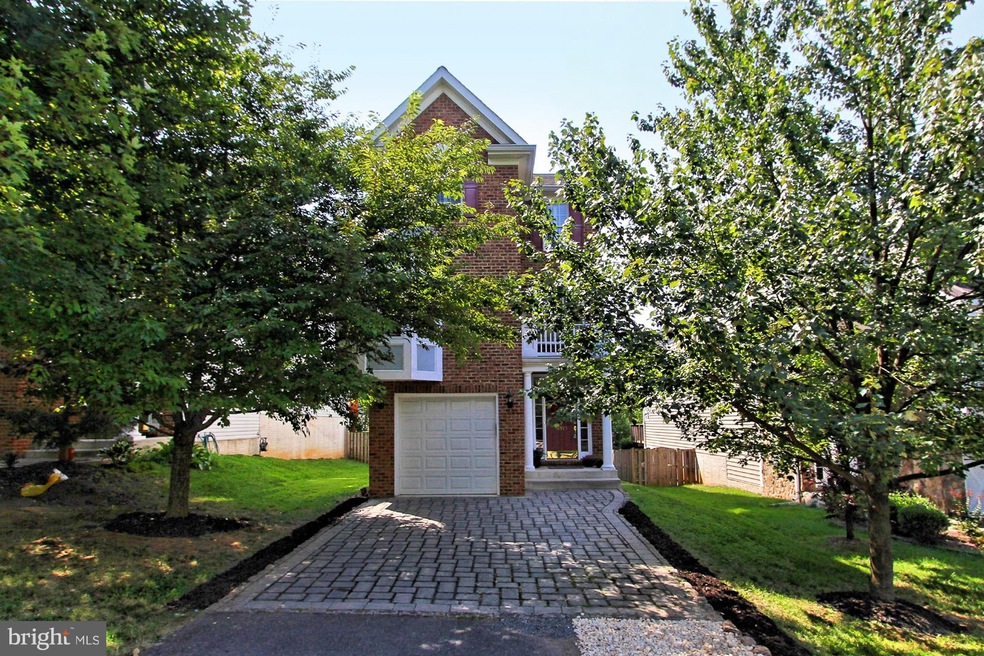 6915 Willow St, Falls Church, VA 22046 - photo 1